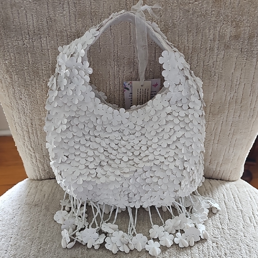 Elegant White Floral Women's Bag